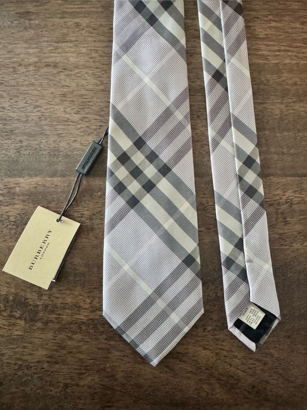 Burberry Men’s Light Gray and Beige Plaid Silk Tie